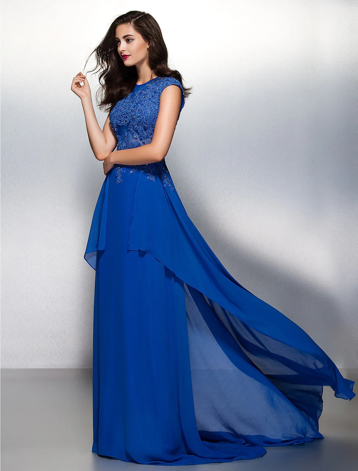 Wholesa Sheath / Column Elegant Floral Formal Evening Wedding Party Dress Illusion Neck Short Sleeve Sweep / Brush Train Chiffon with Appliques