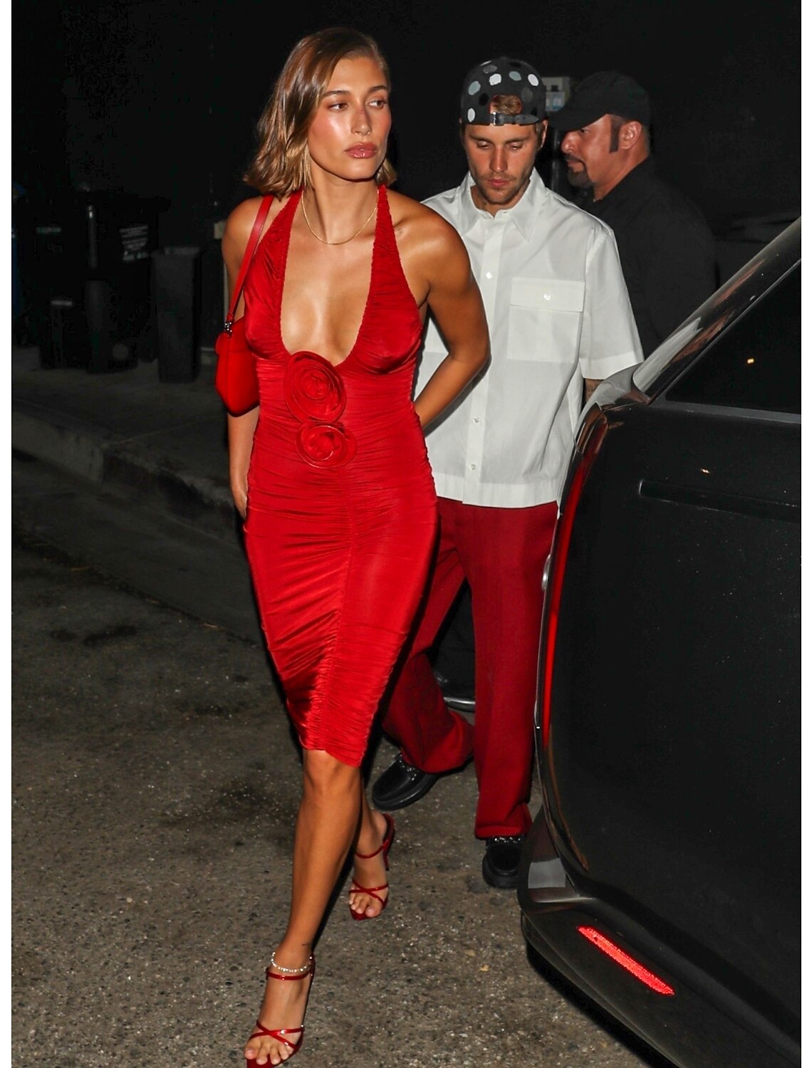 Aimishang Sheath / Column Evening Gown Glittering Dress Formal Birthday Knee Length Sleeveless Halter Neck Fall Wedding Guest Stretch Fabric Backless with Ruched Appliques