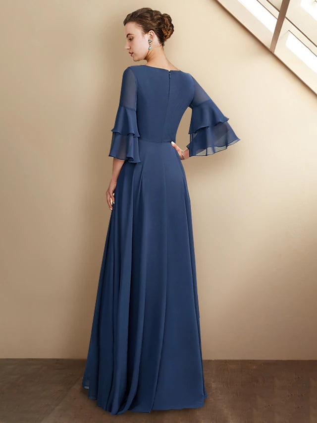 Sheath / Column Mother of the Bride Dress Plus Size Elegant V Neck Floor Length Chiffon Short Sleeve with Pleats Ruffles