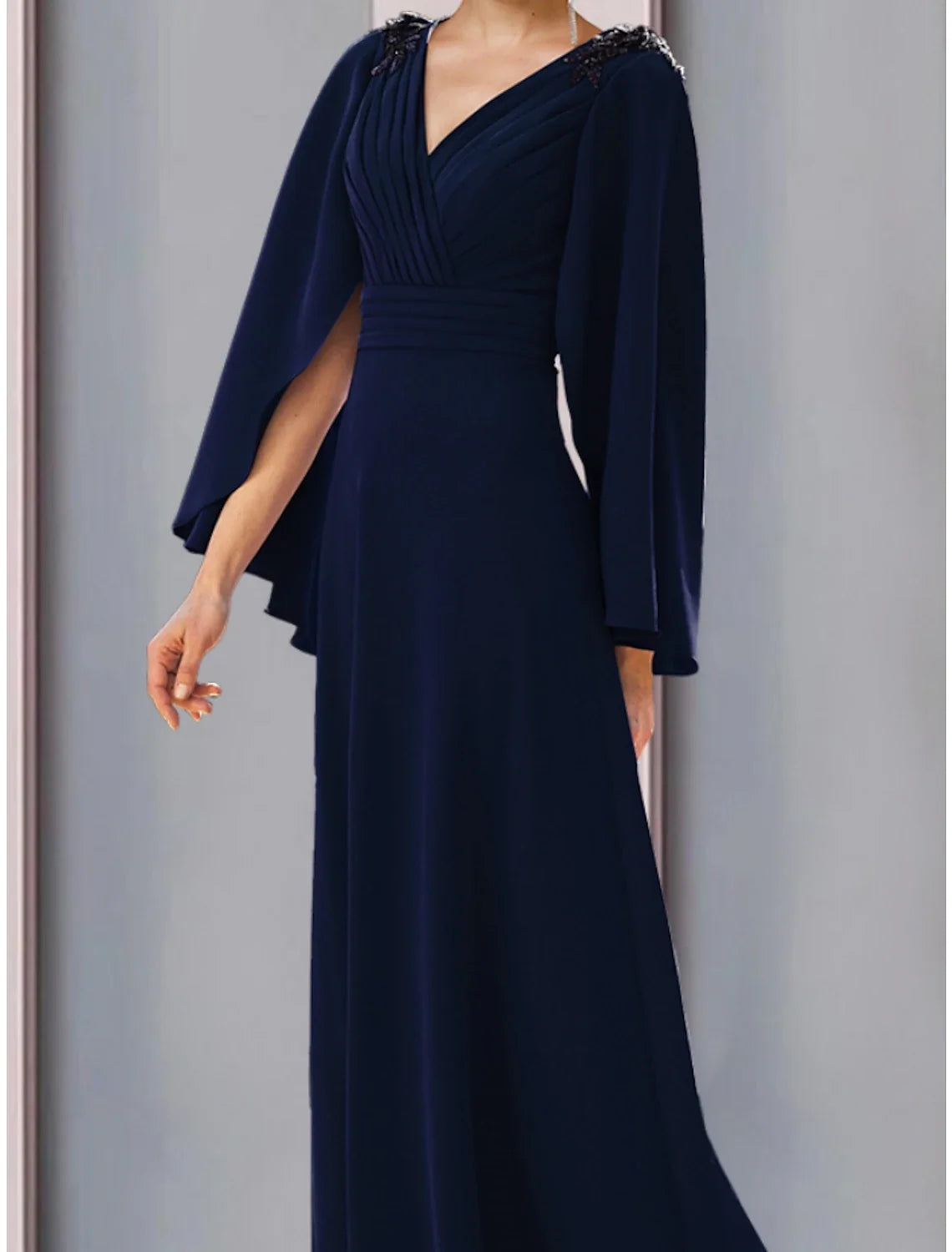 Aimishang  A-Line Mother of the Bride Dress Wedding Guest Elegant V Neck Sweep / Brush Train Stretch Chiffon Long Sleeve with Sequin Ruching Solid Color