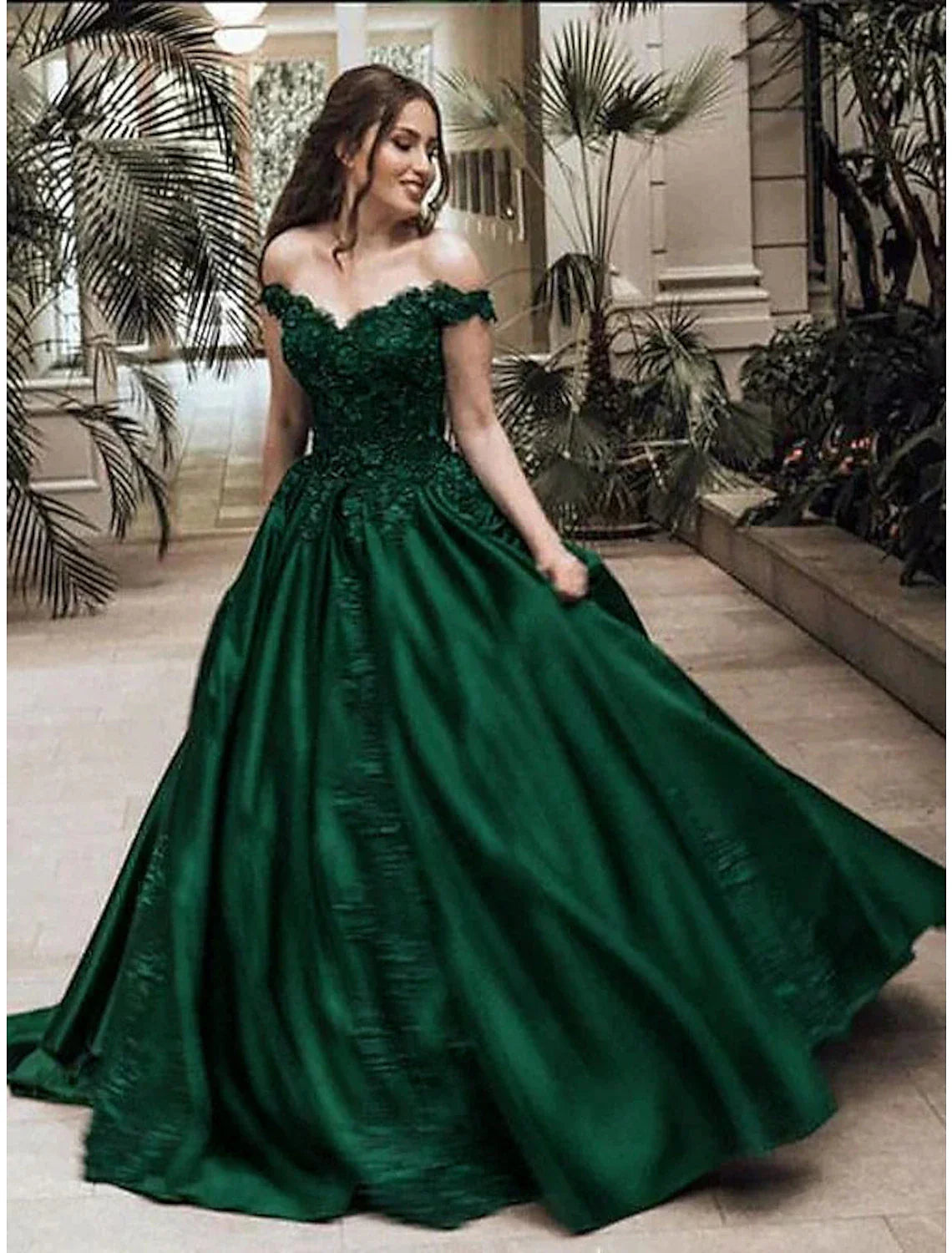 Ball Gown Sparkle Christmas Red Green Dress Quinceanera Prom Dress Off Shoulder Sleeveless Floor Length Lace with Appliques