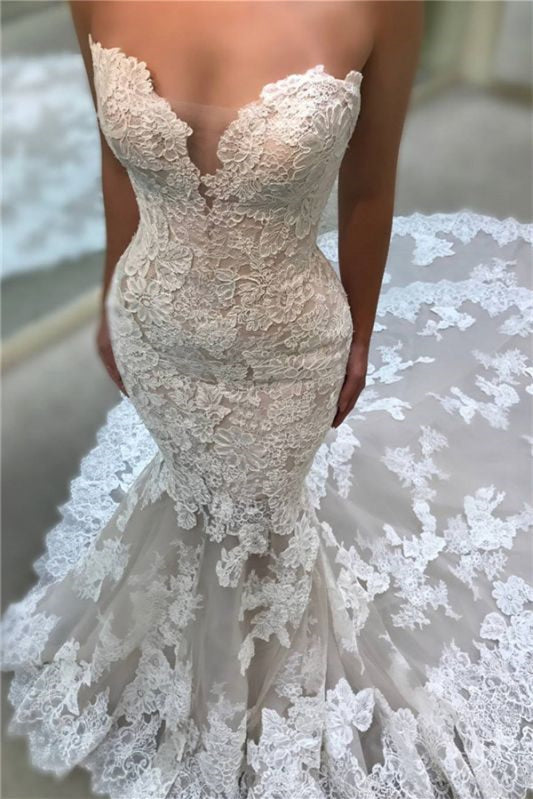 Luxurious V-Neck Backless Long Mermaid Lace Appliques Wedding Dress Strapless
