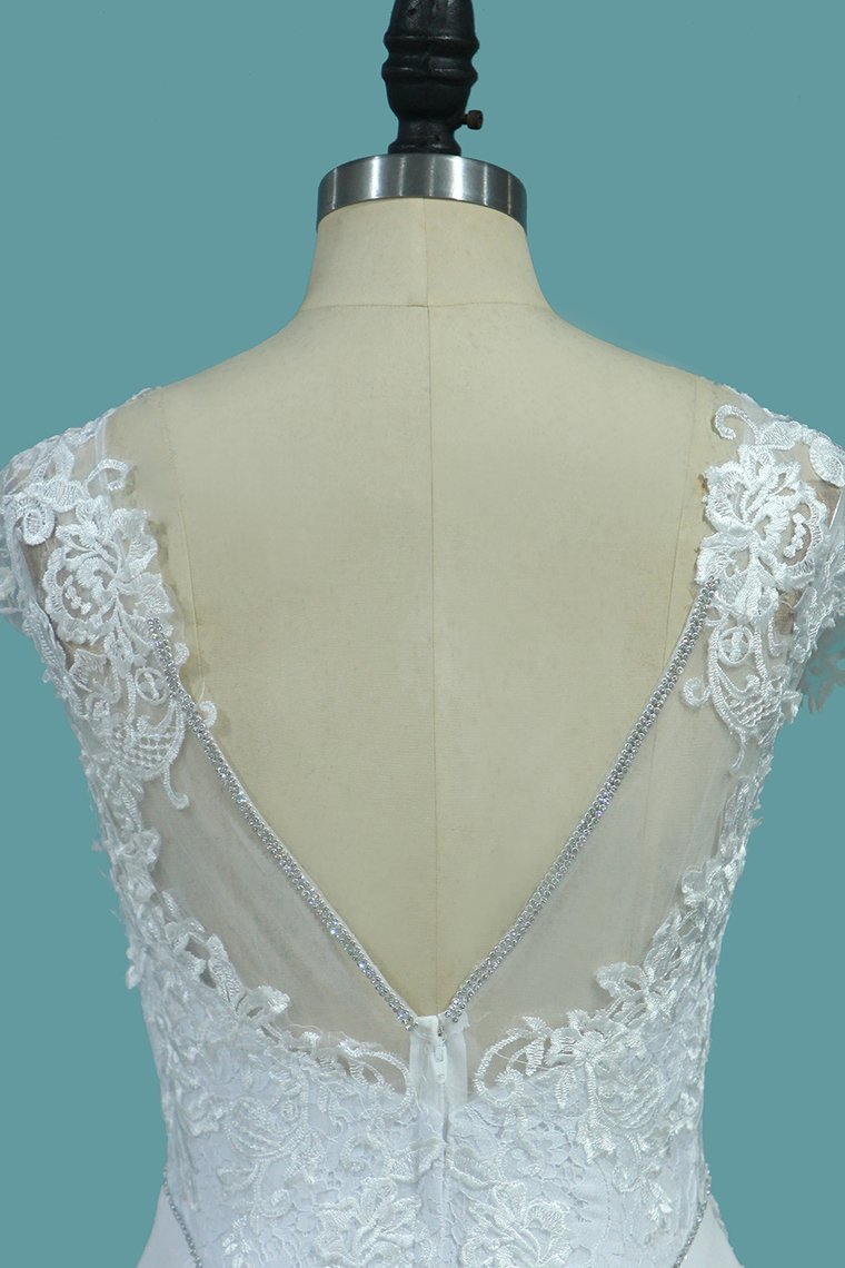 Mermaid Wedding Dress with Chic Bateau Beadings and Lace Appliques