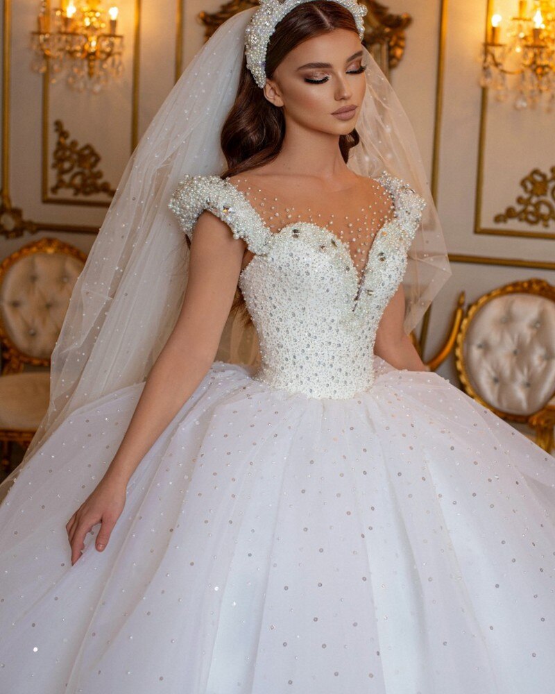 Modern Off-the-Shoulder Beading Wedding Dress with Pearls Tulle