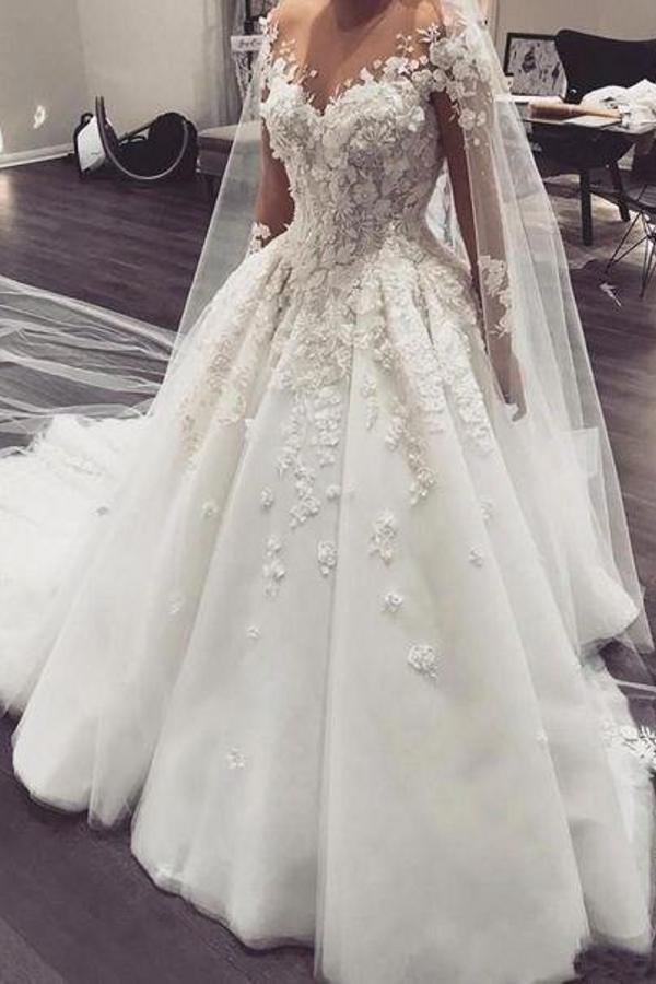 Modern Scoop Long Sleeve Wedding Dress with Lace Appliques