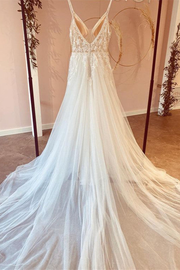 Modest A-line Tulle Wedding Dress with Lace Appliques