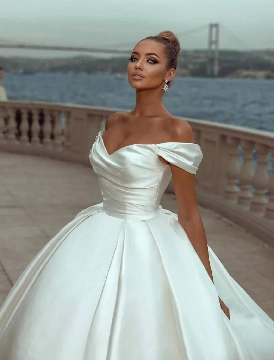 Aimishang Engagement Formal Wedding Dresses Ball Gown Off Shoulder Cap Sleeve Court Train Satin Church Bridal Gowns With Ruched Solid Color Summer Fall Wedding Party
