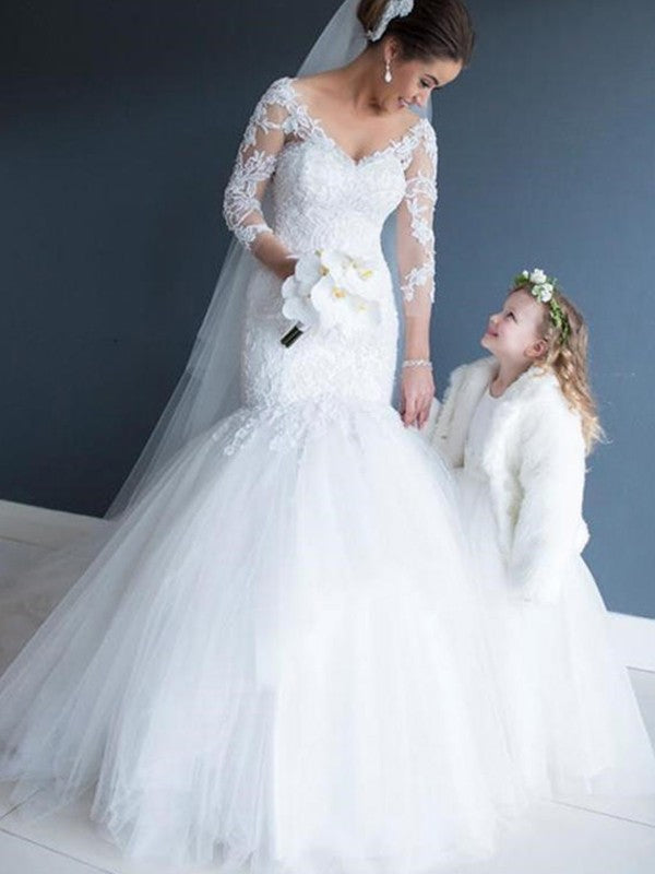 Trumpet/Mermaid V-neck Tulle Lace 3/4 Sleeves Court Train Wedding Dresses
