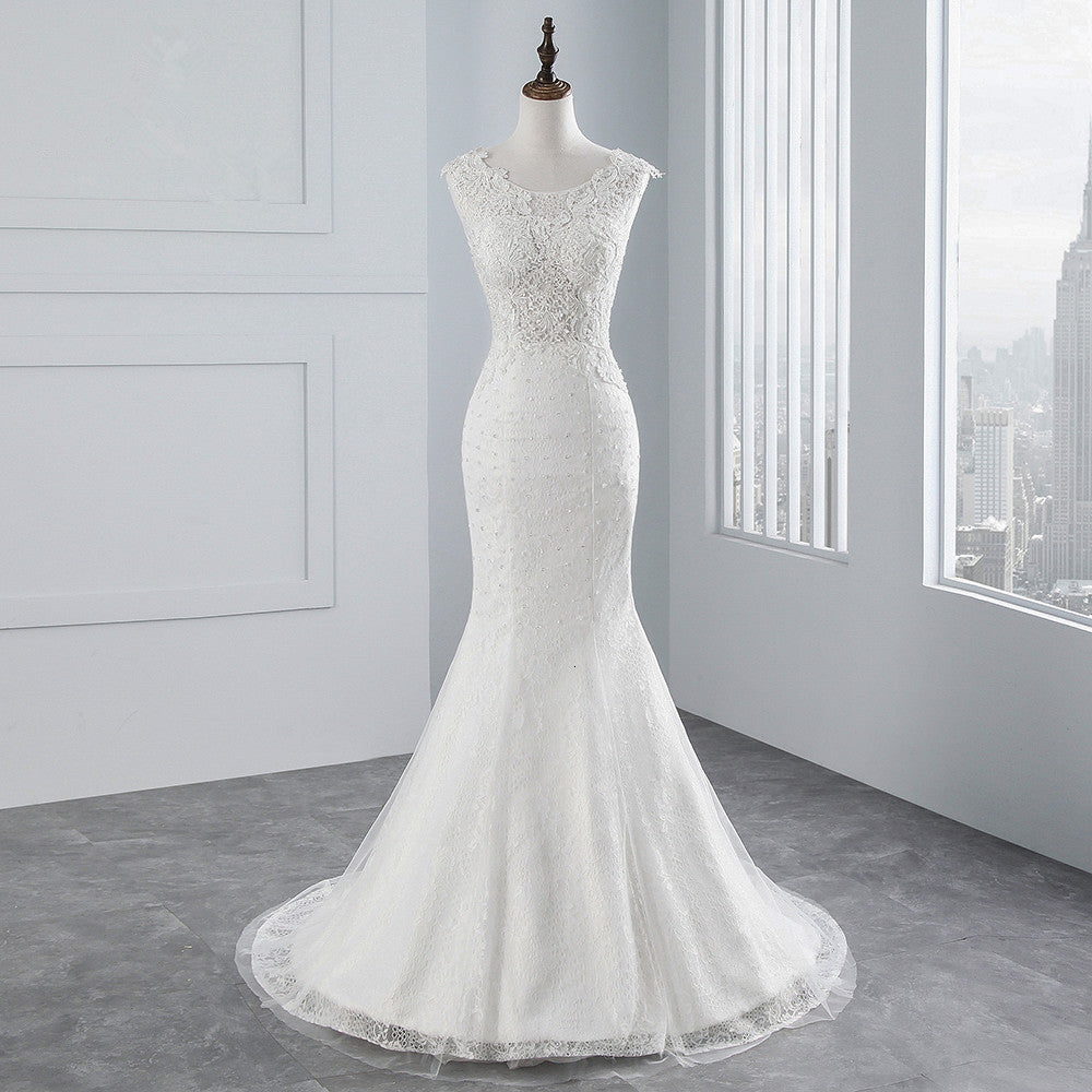 Pretty Jewel Sleeveless Long Mermaid Wedding Dress with Lace Appliques