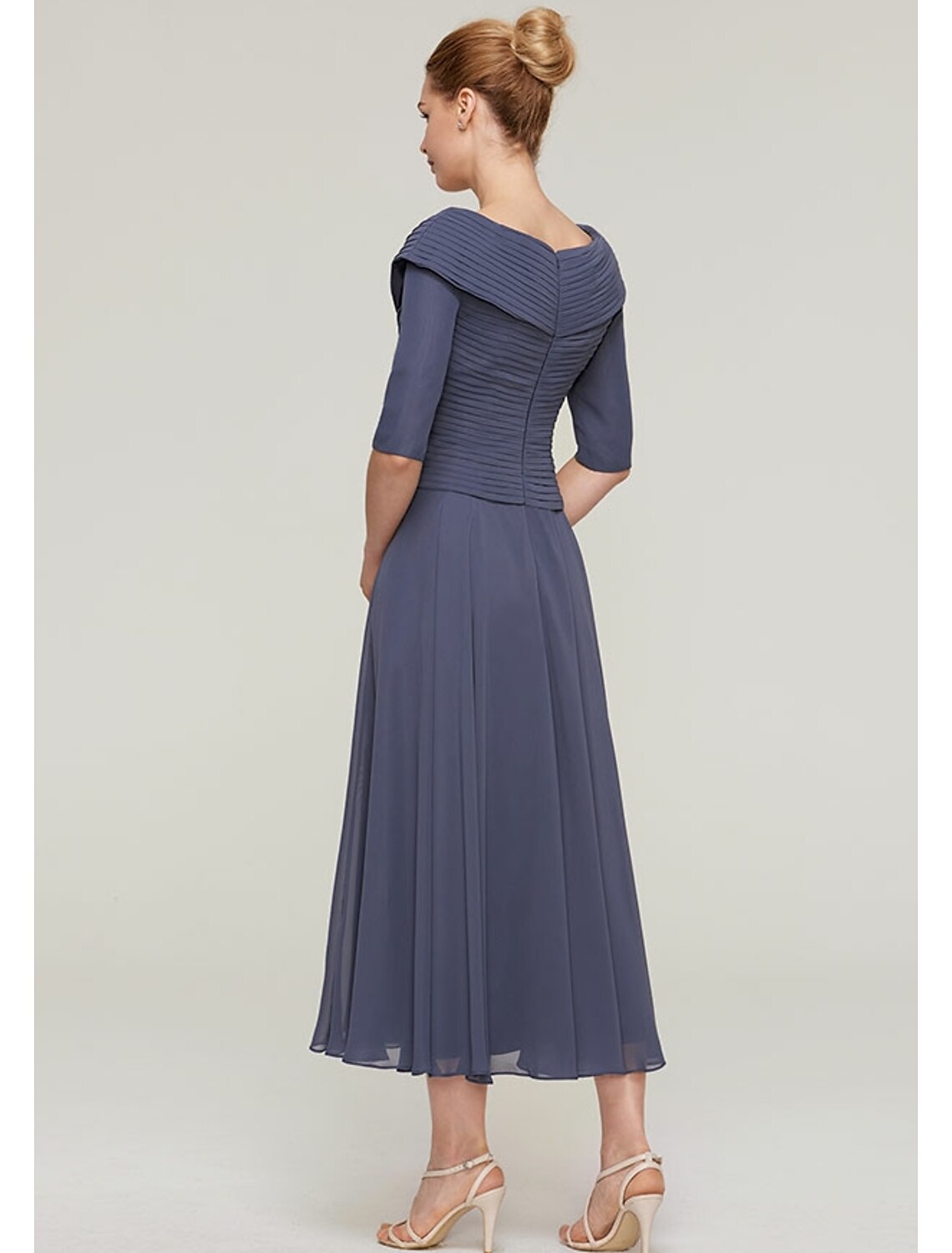 A-Line Mother of the Bride Dress Plus Size V Neck Ankle Length Chiffon Half Sleeve with Pleats
