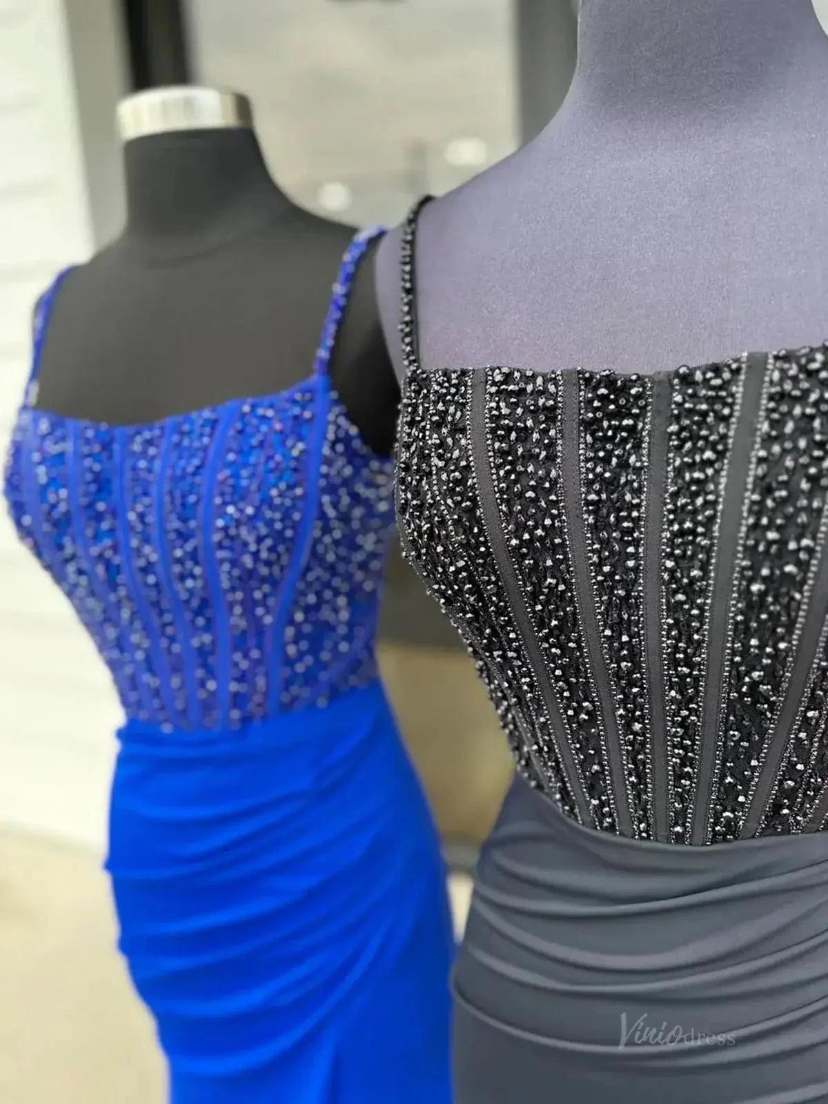 Radiant Satin Mermaid Prom Dresses 2025 with Slit, Spaghetti Strap & Beaded Boned Bodice – FD5060