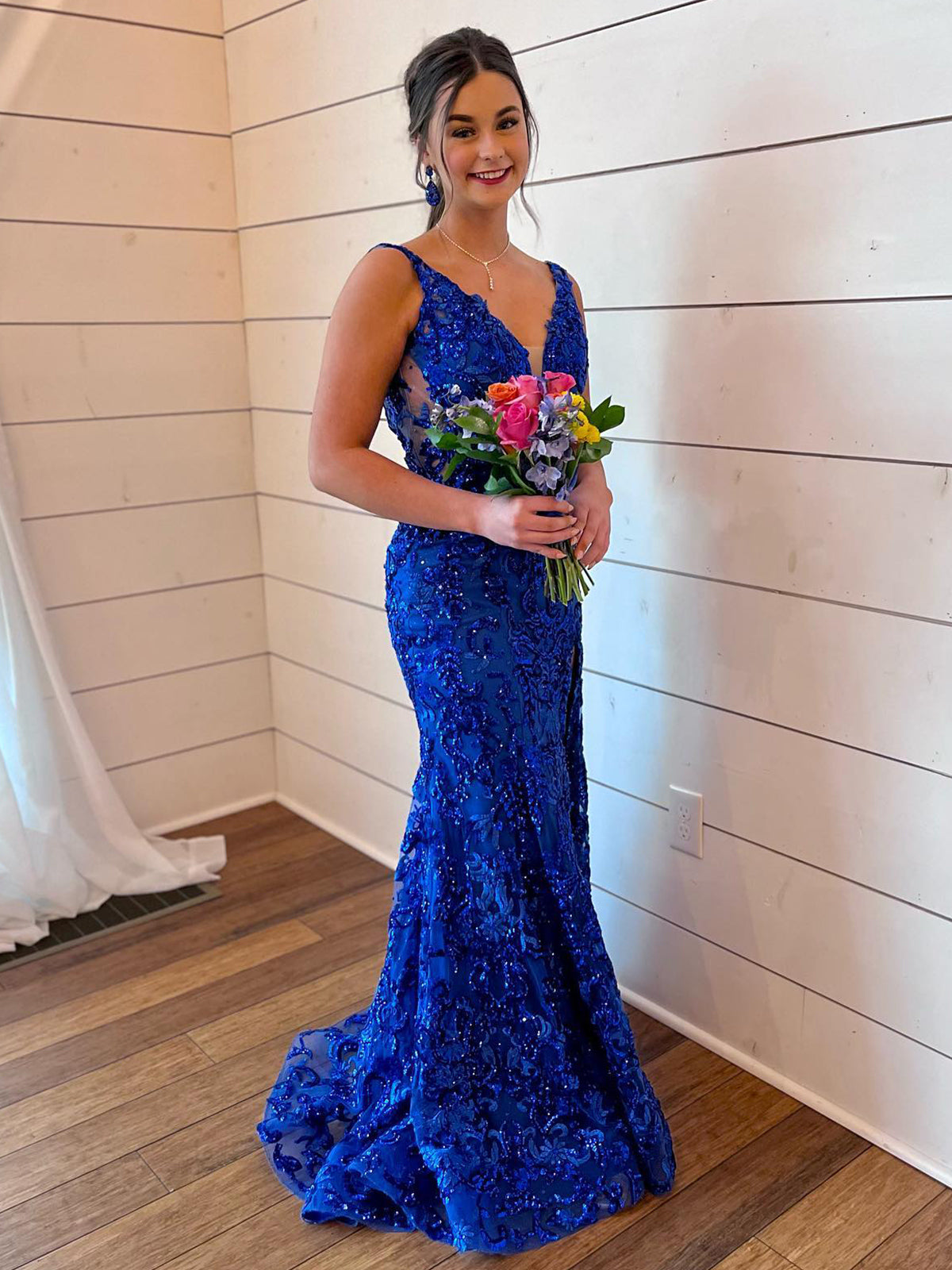 Mermaid V Neck Sequined Lace Prom Dress with Slit