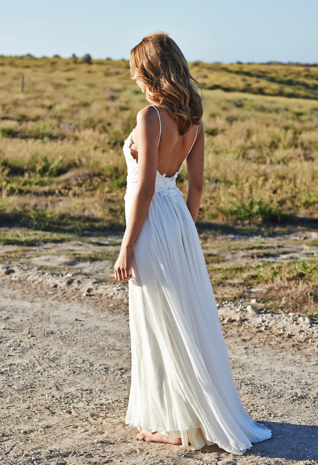 Romantic Lace Spaghetti-Straps Chiffon Long Summer Beach Wedding Dress