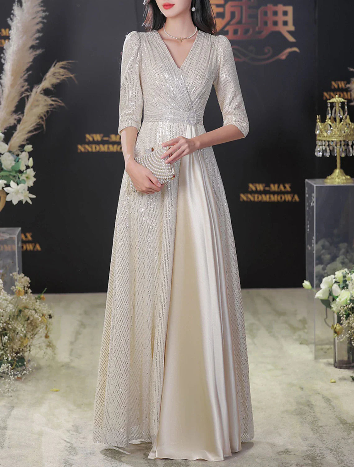 A-Line Evening Gown Elegant Dress Wedding Guest Prom Floor Length Half Sleeve V Neck Sequined with Glitter Fringe Tassel