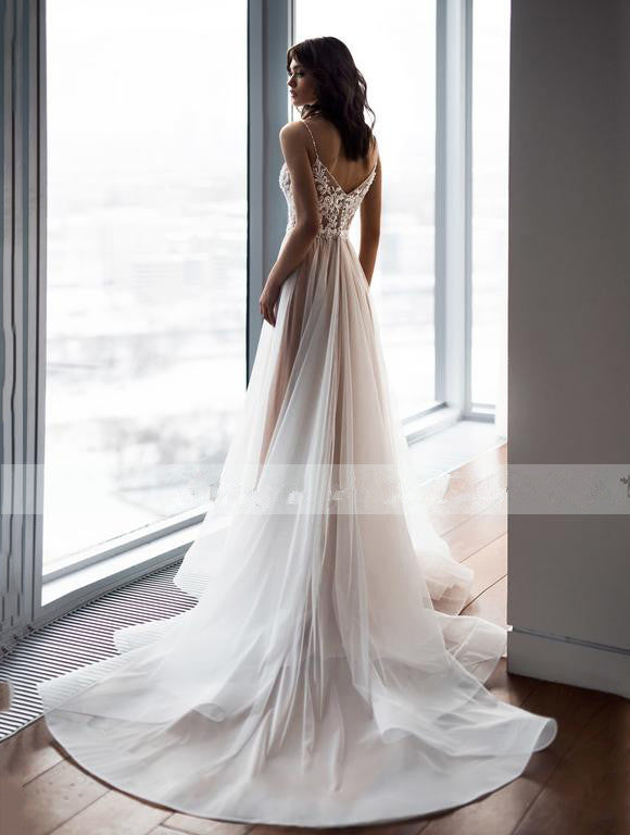 Spaghetti-Straps Lace Appliques Wedding Dress Tulle Beach Bridal Gown