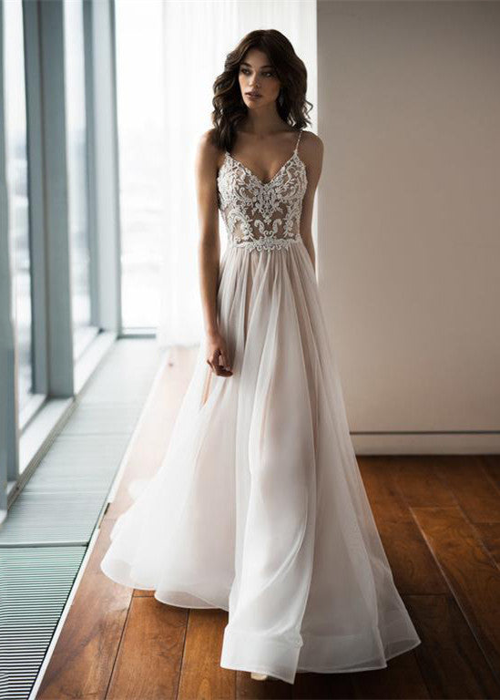 Spaghetti-Straps Lace Appliques Wedding Dress Tulle Beach Bridal Gown
