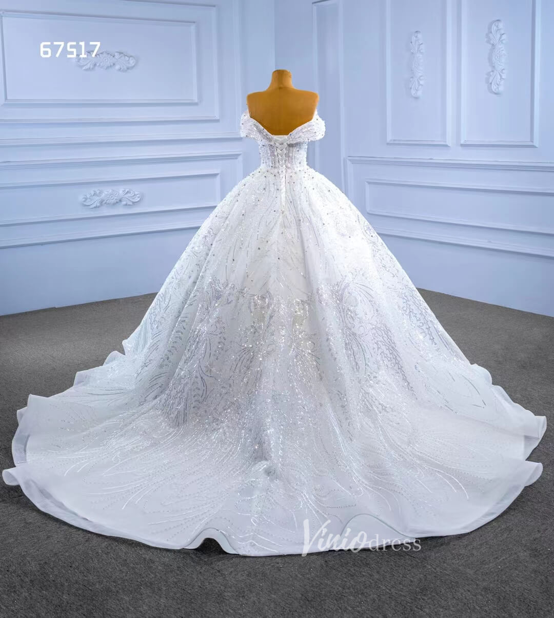 Sparkly Off the Shoulder Ball Gown Dubai Wedding Dresses 67517