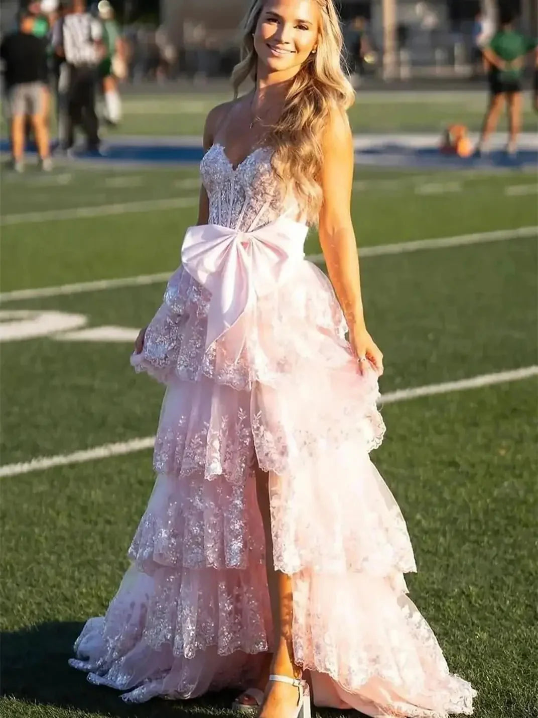 Strapless Lace Tiered Prom Dresses with Slit Sweetheart Neck Bow Tie Formal Dresses - FD3636f