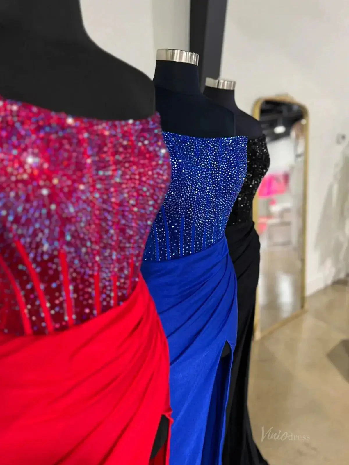 Strapless Satin Mermaid Prom Dress 2025 with Slit & Beaded Boned Bodice  – FD5031