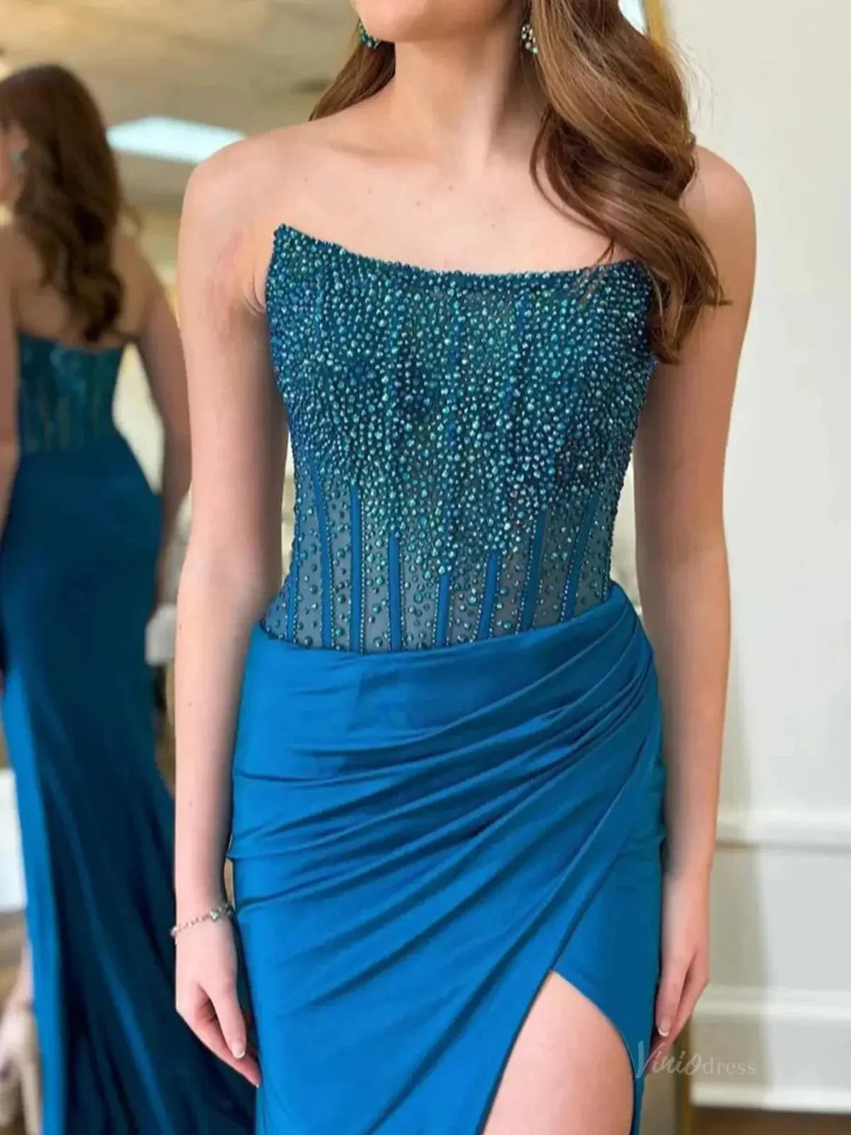 Strapless Satin Mermaid Prom Dress 2025 with Slit & Beaded Boned Bodice  – FD5031