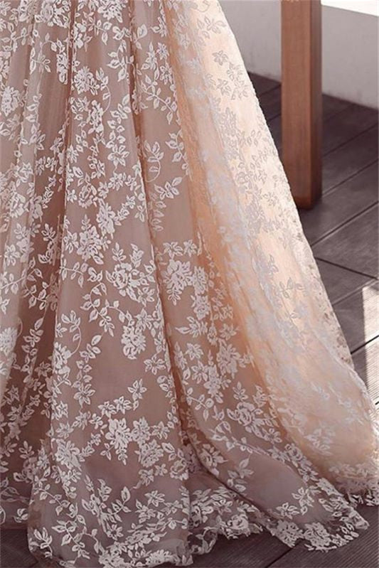 Stunning Tulle Wedding Dress With Lace Appliques V-Neck and Long Sleeves