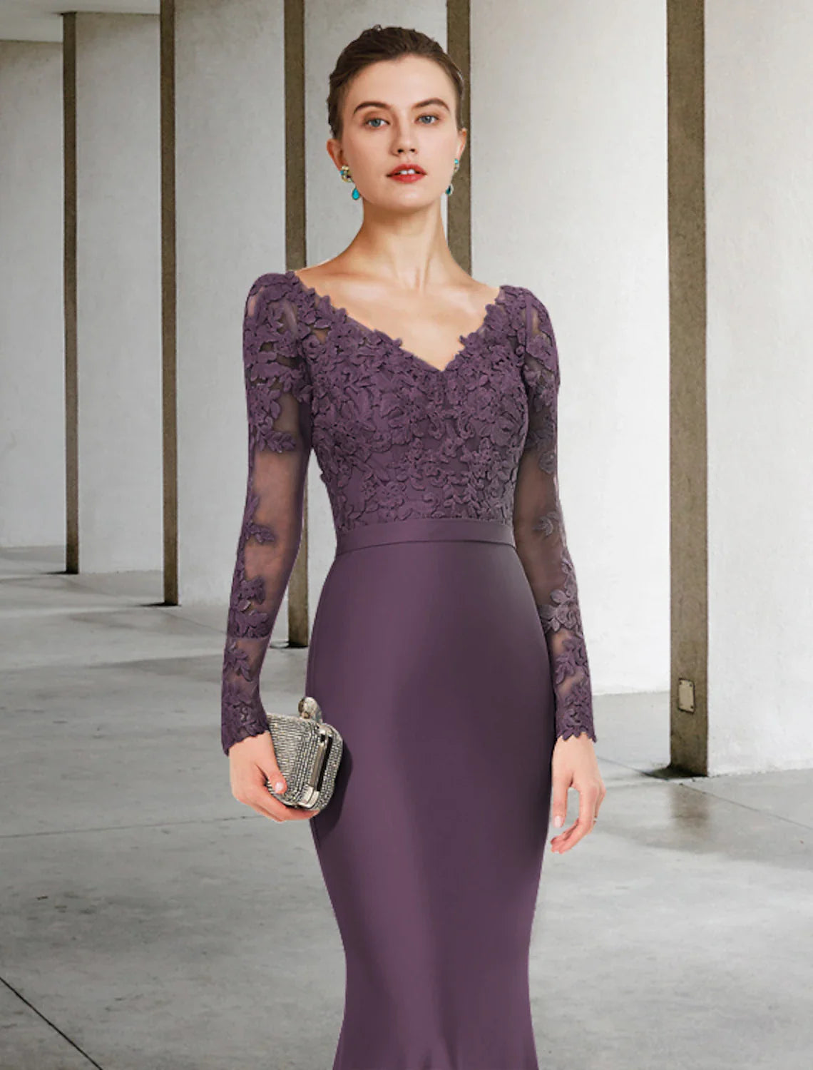 Aimishang  Mermaid / Trumpet Mother of the Bride Dress Elegant V Neck Sweep / Brush Train Chiffon Lace Long Sleeve with Appliques