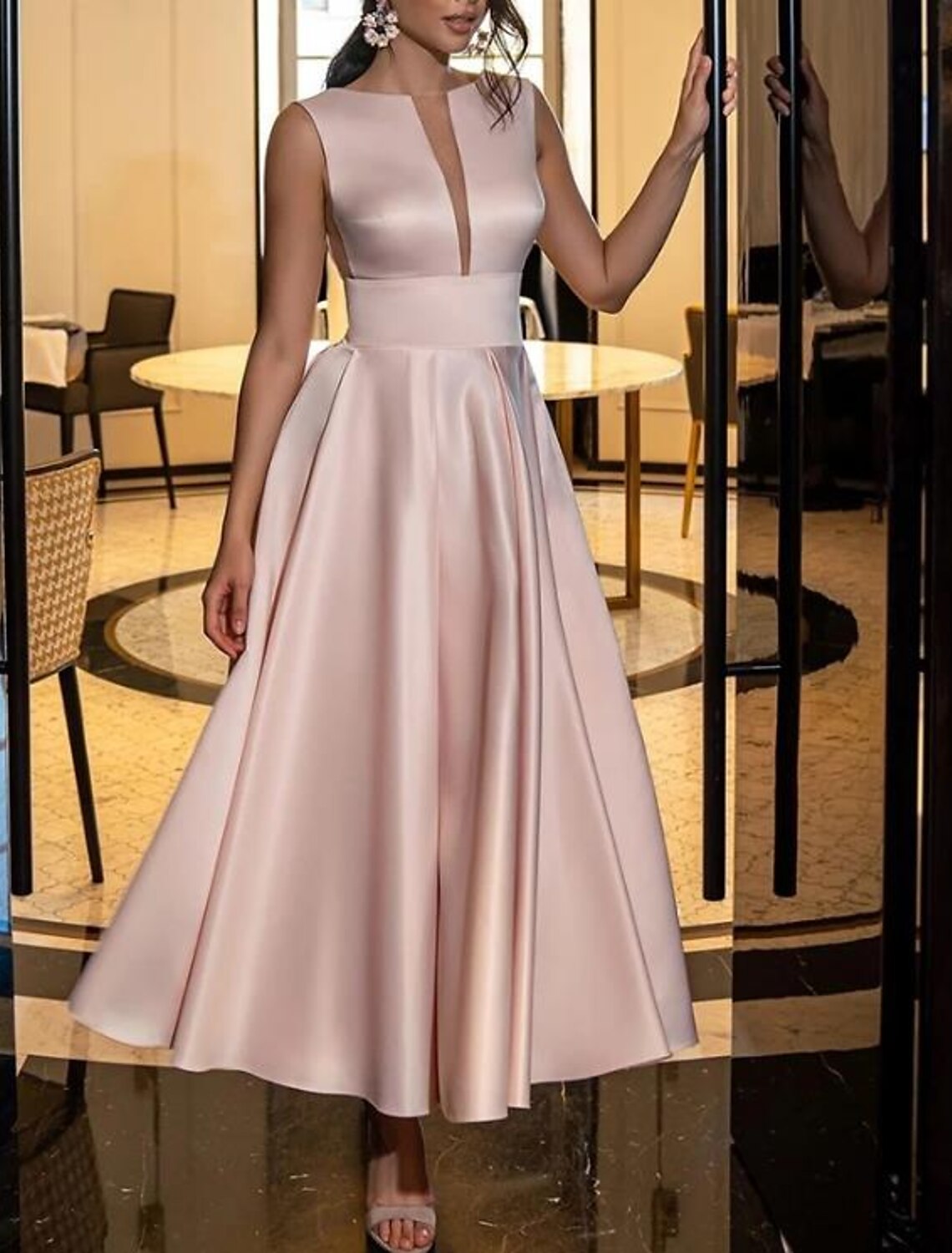 A-Line Evening Gown Cut Out Dress Engagement Wedding Party Sweep / Brush Train Sleeveless Jewel Neck Italy Satin Backless with Sleek Pure Color