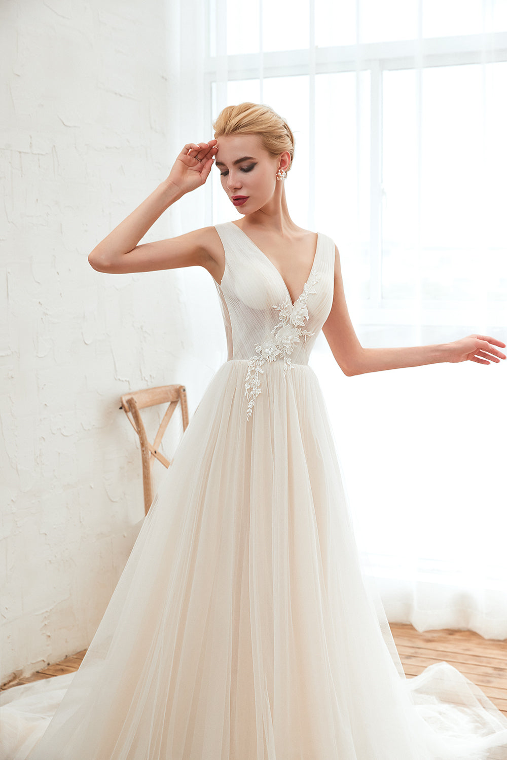 Tulle Deep V-Neck Wedding Dress With Fabulous Straps