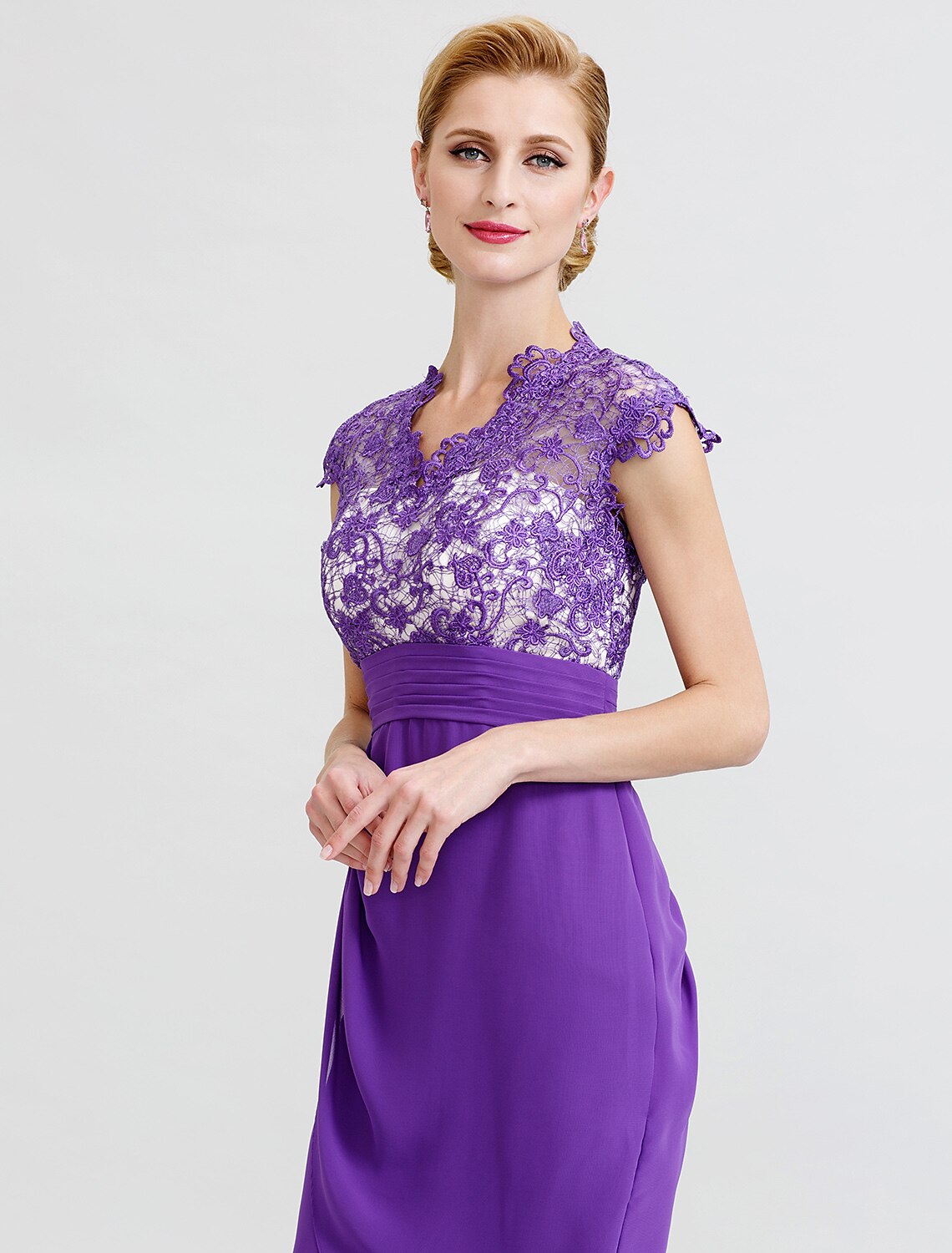 Aimishang  Sheath / Column V Neck Asymmetrical Chiffon / Lace Mother of the Bride Dress with Sash / Ribbon / Pleats / Beautiful Back / See Through
