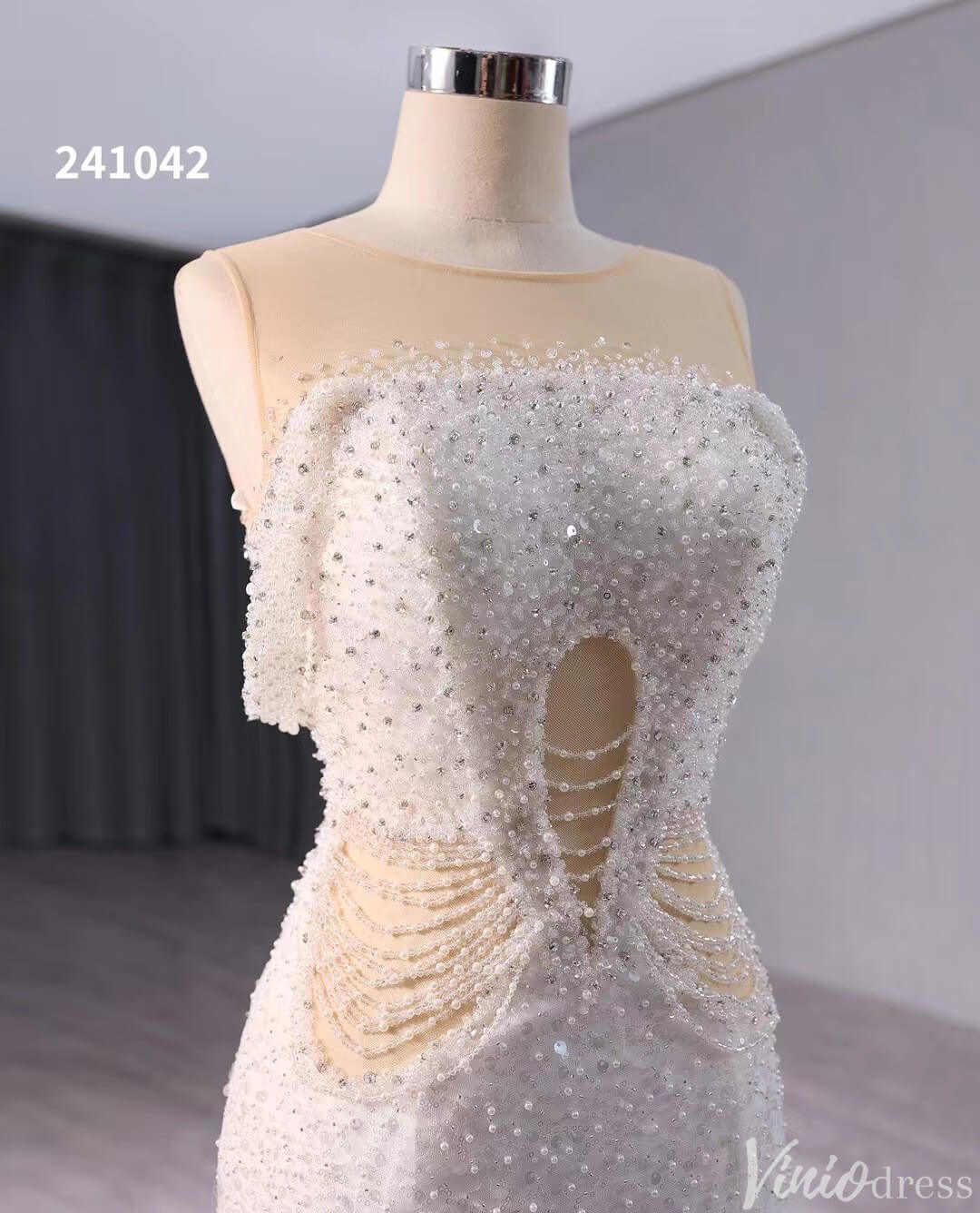 White Beaded Pearl Mermaid Wedding Gown Boat Neck Bridal Dress 241042