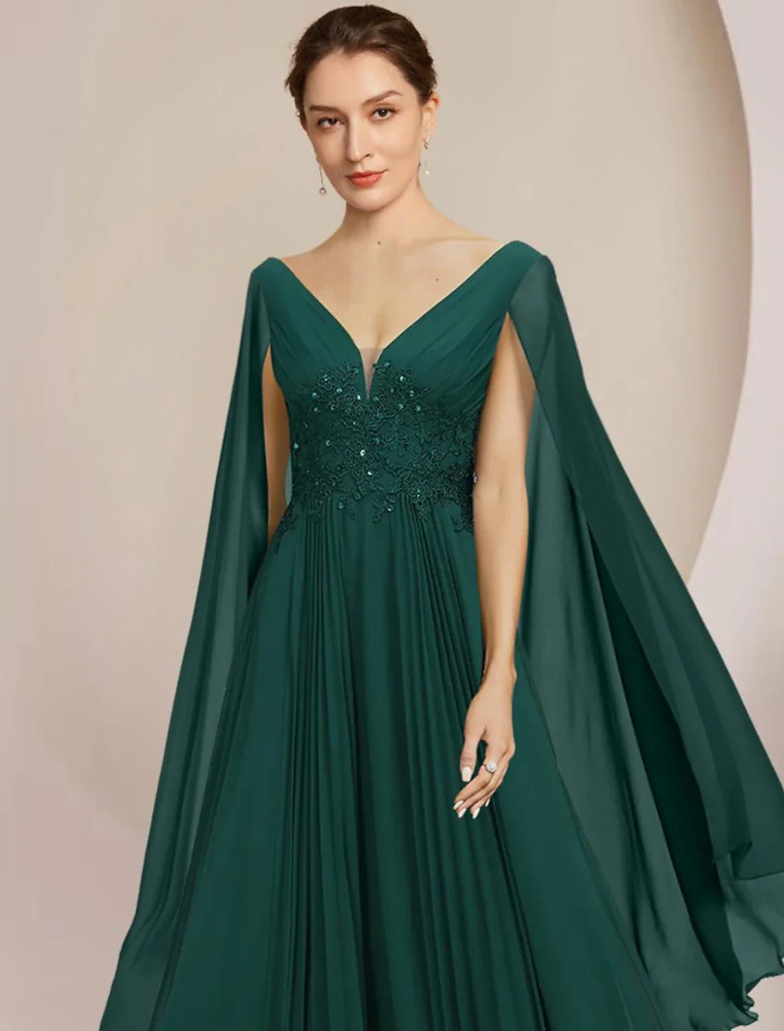 Aimishang  A-Line Mother of the Bride Dress Formal Wedding Guest Elegant V Neck Floor Length Chiffon Lace Sleeveless with Pleats Sequin Appliques
