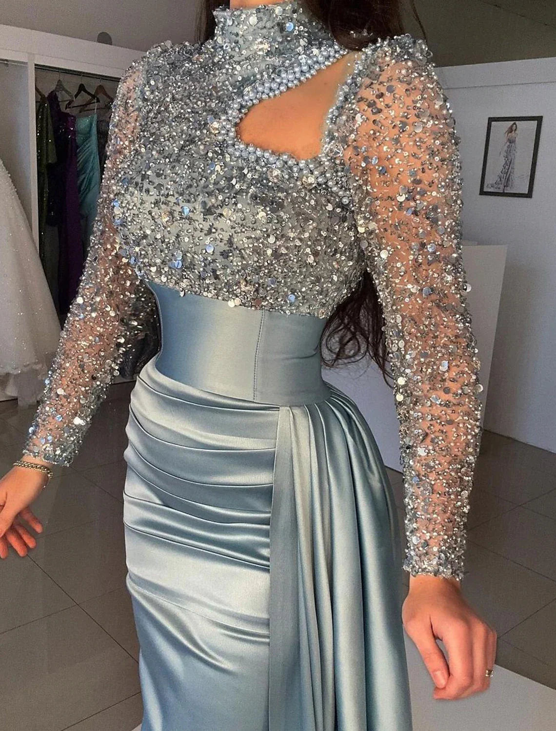 Mermaid / Trumpet Evening Gown Elegant Dress Formal Sweep / Brush Train Long Sleeve High Neck Satin with Pearls Sequin