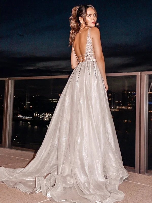 A-Line/Princess Tulle V-neck Sleeveless Beading Sweep/Brush Train Dresses