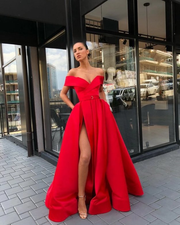 Red Muslim Evening Dresses A-line Off The Shoulder Slit Elegant Islamic Dubai Saudi Arabic Long Formal Evening Gown