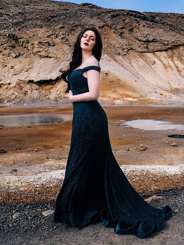 Trumpet/Mermaid Ruffles Sequins Sleeveless Off-the-Shoulder Sweep/Brush Train Dresses