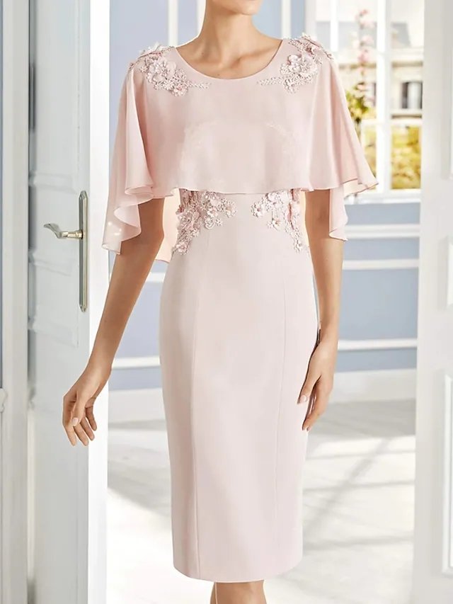 Sheath / Column Mother of the Bride Dress Elegant Jewel Neck Knee Length Chiffon Short Sleeve with Appliques Split Front